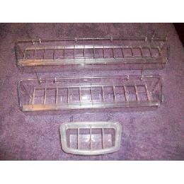 #MO34 CLEAR SEED FEEDER - 4in. L Image